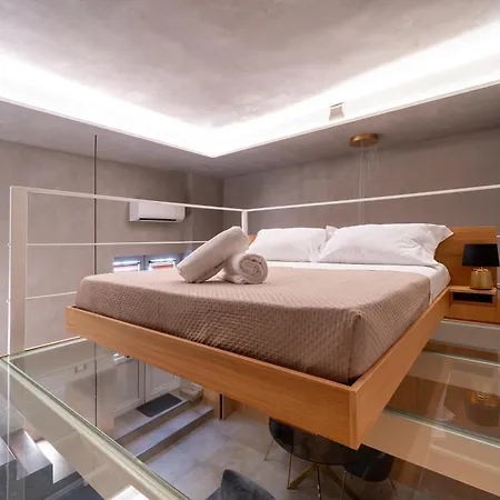 Luxury Urban Craft Apartment