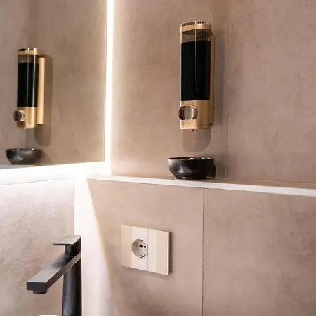 Luxury Urban Craft *